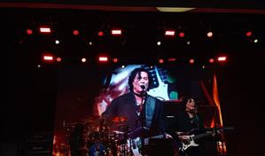 Caifanes desata la euforia del rock en Santo Domingo