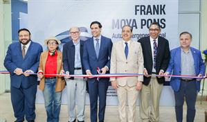 Frank Moya Pons: "Paso entre 250 y 300 días del año escribiendo"