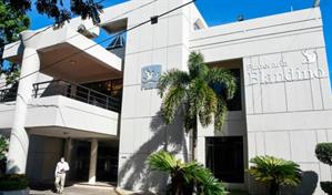 Velan restos de los tres menores fallecidos en accidente de Santiago