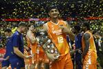 El Valencia Basket somete al Real Madrid para levantar su segunda Supercopa