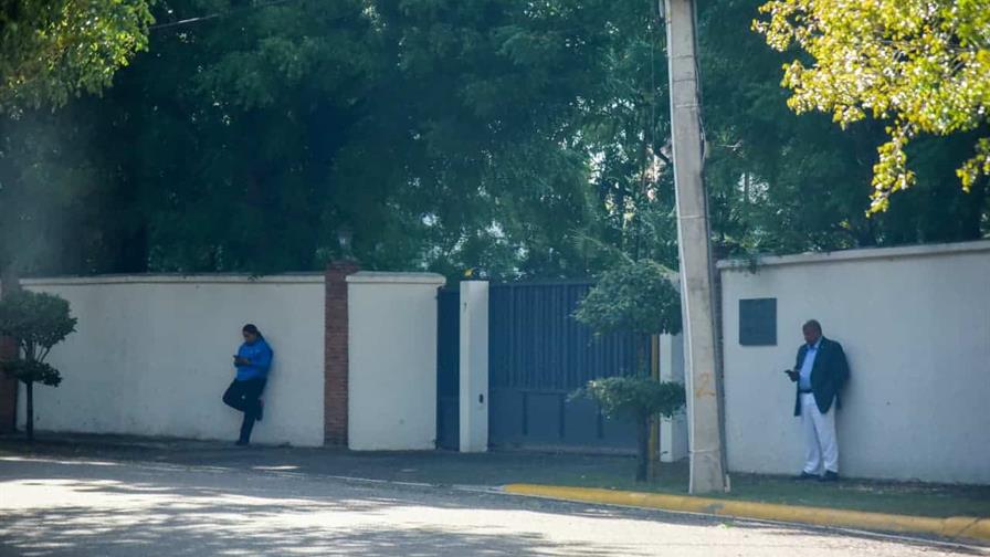 El presidente Abinader pernocta en la Casa Presidencial de Santiago