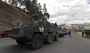 Doce militares heridos y 17 retenidos en protesta en que murió un manifestante en Ecuador