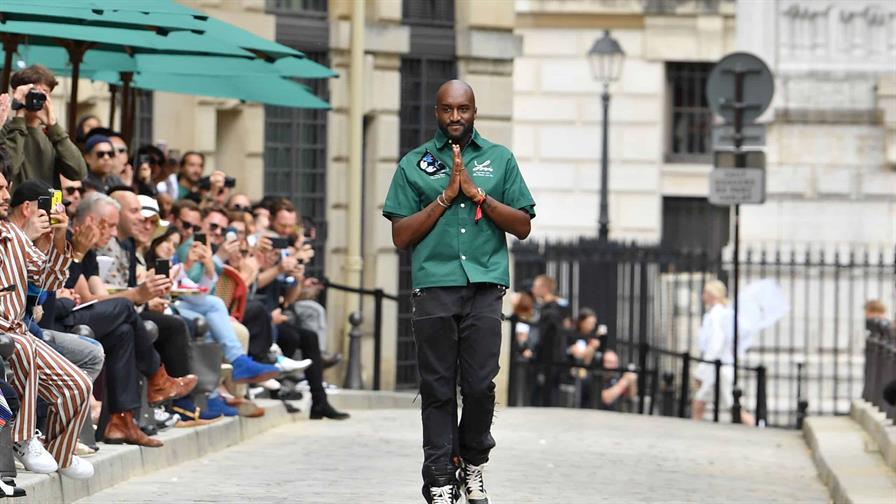 París recuerda al diseñador Virgil Abloh en su semana de la moda