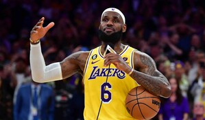 LeBron James rompe el r&eacute;cord de m&aacute;s partidos jugados en la NBA