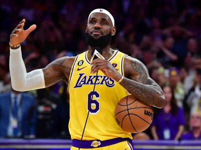 NBA: LeBron James rompe el récord de más partidos jugados