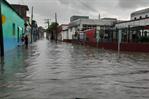Suman 18,000 evacuados, inundaciones y deslaves en Cuba por fuertes lluvias