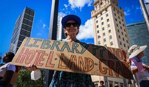 Universidad en Miami votará de nuevo para regalar un terreno a la biblioteca de Trump