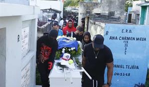 En medio del dolor e indignación, sepultan a Yostín, el niño raptado y abusado en Los Mina