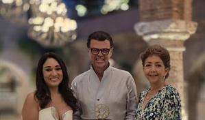 Sócrates McKinney es reconocido como Embajador de Destino en los Epica Awards en México