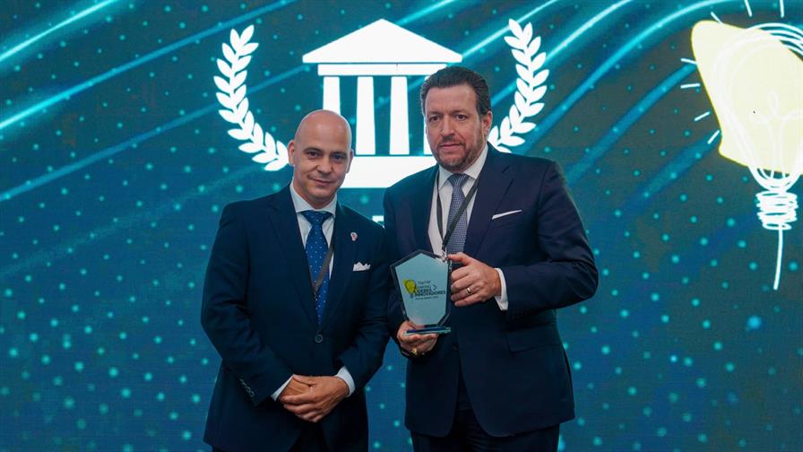 Dos dominicanos fueron reconocidos en el Ranking de Líderes Innovadores 2025 en Ecuador Dos dominicanos fueron reconocidos en el Ranking de Líderes Innovadores 2025 en Ecuador
