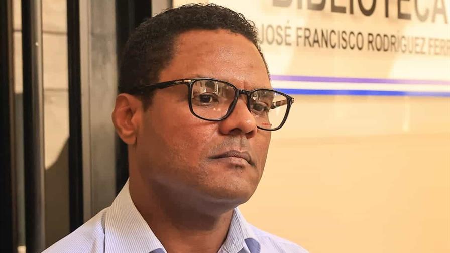 Juez que otorgó permiso laboral a Donni Santana fue movido de su función por casi un mes Juez que otorgó permiso laboral a Donni Santana fue movido de su función por casi un mes