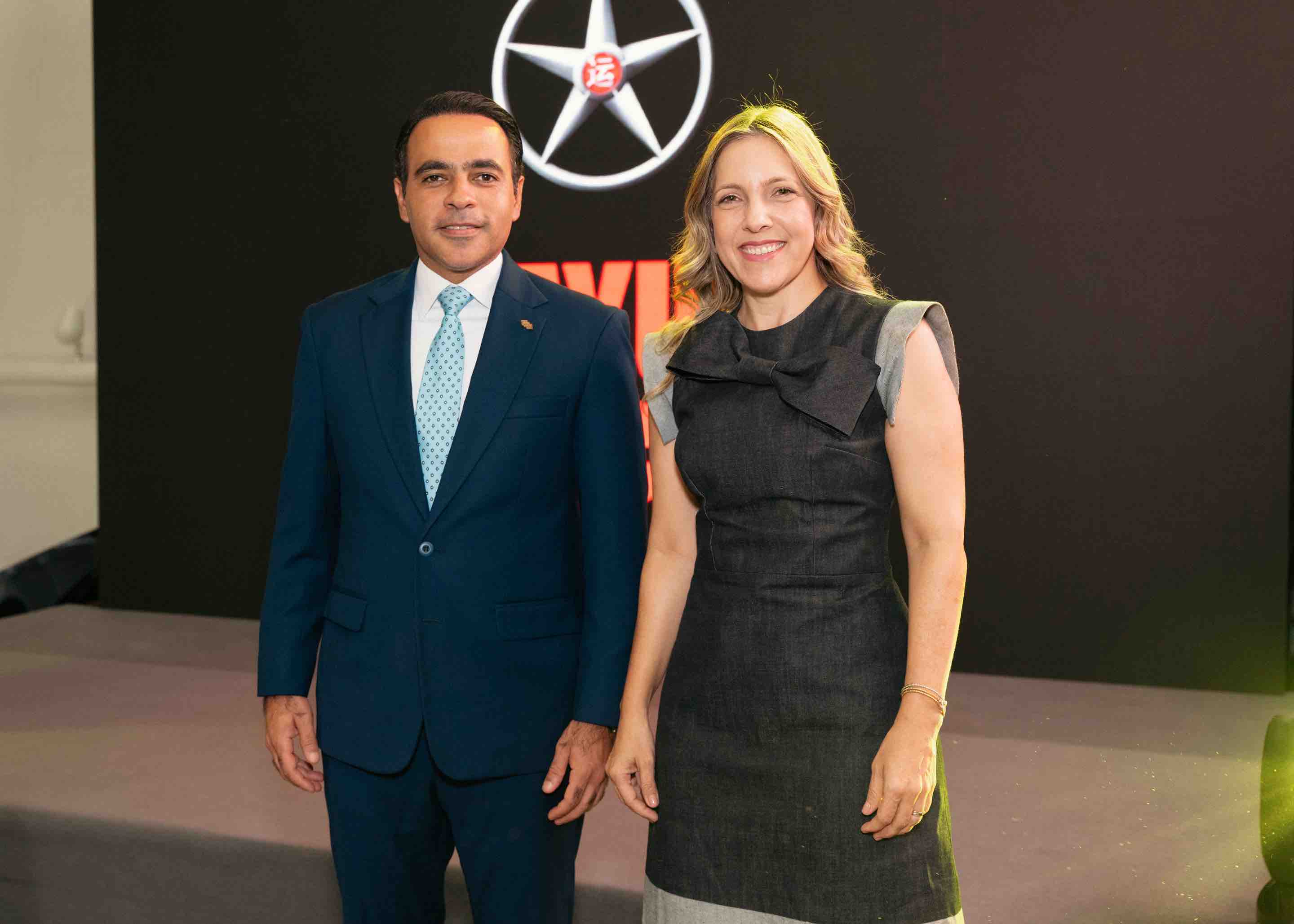 Hugo Villanueva e Iderlyn Soto.