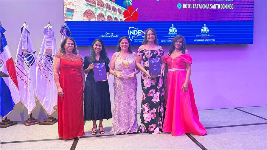 El VI Congreso Internacional Mujeres de Alta Ponencia 2025 culmina con éxito