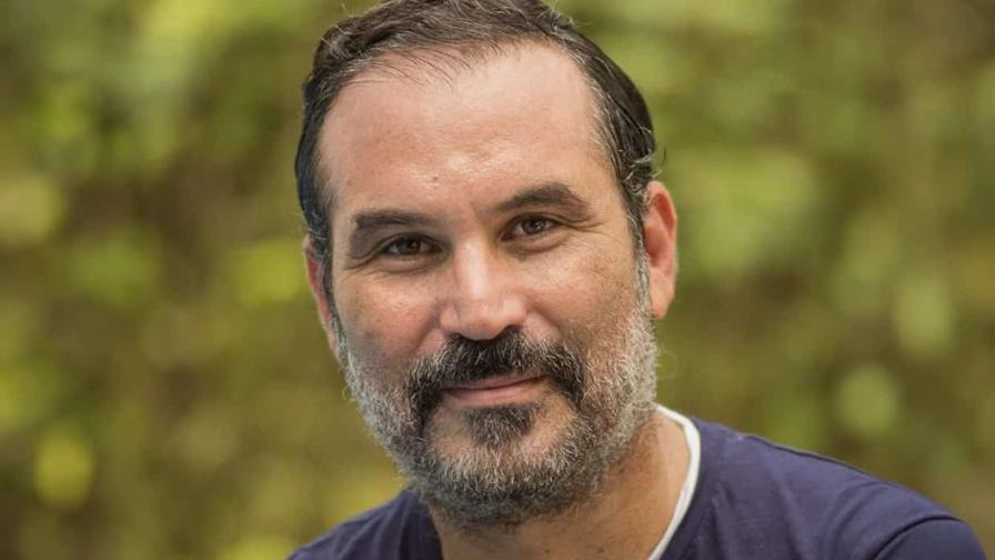 Miguel Yarull, entre imágenes y palabras