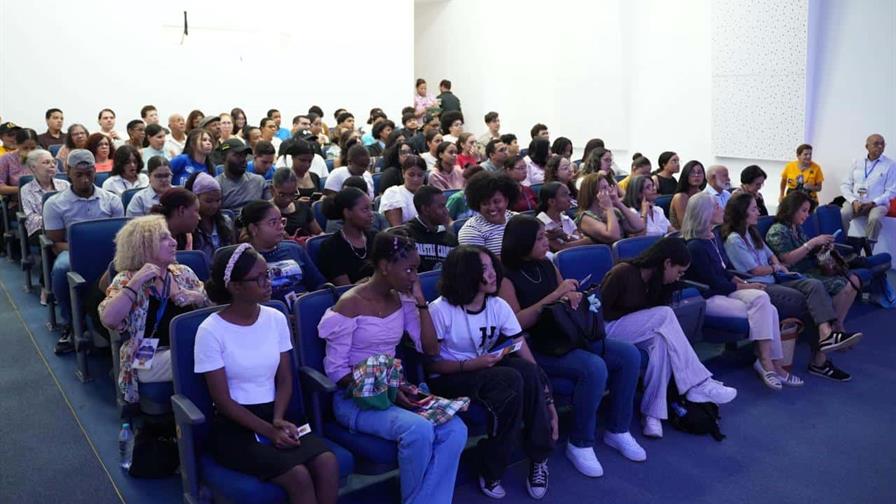 Multiplicando Letras impulsa el acceso a la cultura y la lectura en comunidades de todo el país