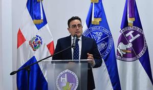 Experto español advierte que hay que investigar el impacto de las tecnologías en la educación