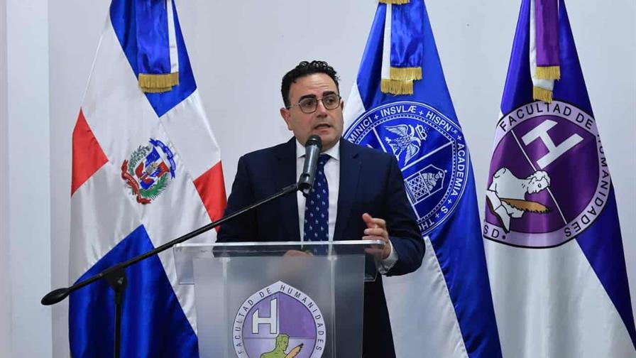 Experto español advierte que hay que investigar el impacto de las tecnologías en la educación