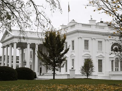 Casa Blanca bromea sobre el cierre de Gobierno en redes sociales