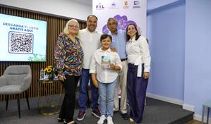 Pablo Ulloa pone en circulación el libro República Dominicana: un legado para mi hijo