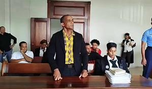 Condenan a 10 años de prisión a profesor de Santiago por abuso y agresión sexual contra 13 víctimas