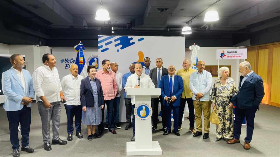 PRM lanza programa Verifícate para modernizar inscripciones con uso de inteligencia artificial PRM lanza programa Verifícate para modernizar inscripciones con uso de inteligencia artificial