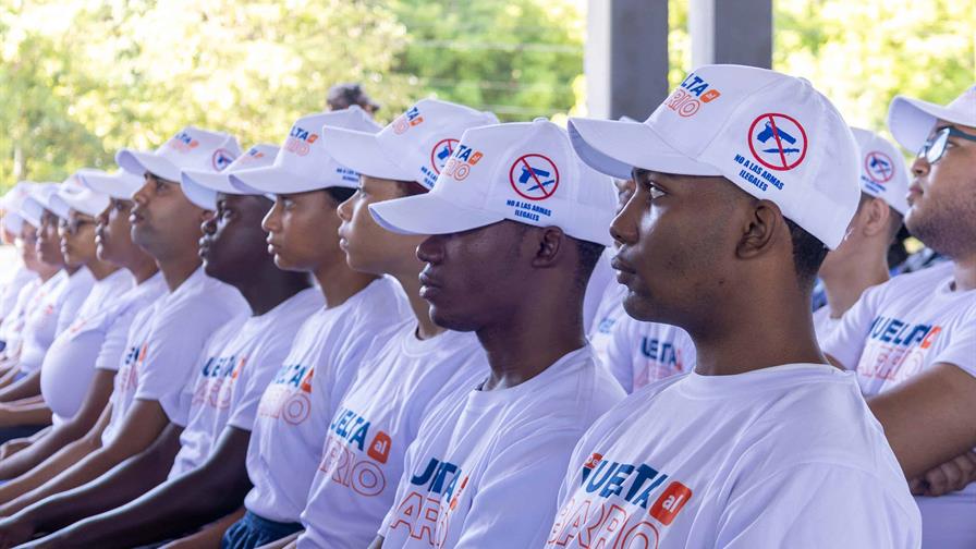 Alcaldía de Santo Domingo Este lanza proyecto de Policía Auxiliar con 80 jóvenes