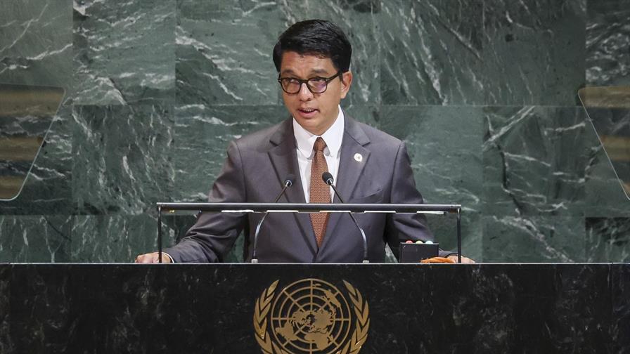 El presidente de Madagascar denuncia un intento de golpe de Estado tras días de protestas