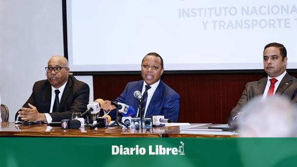 Contratan consorcio de empresas para la emisión de nueva licencia