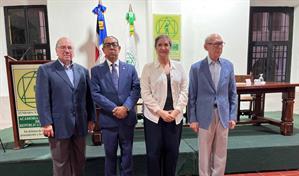 Irene Pérez Guerra publica su libro Índices"
