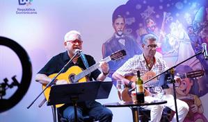 Oasis Lúdico anima las noches de la Feria Internacional del Libro de Santo Domingo
