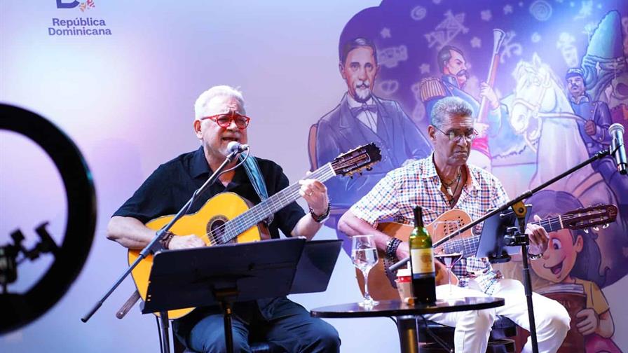 Oasis Lúdico anima las noches de la Feria Internacional del Libro de Santo Domingo