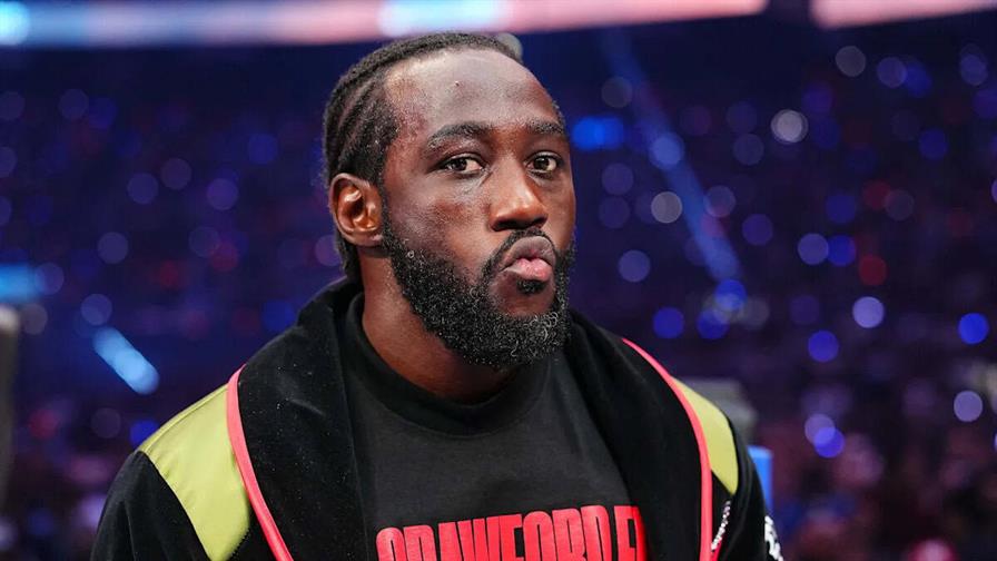 Terence Crawford fue detenido a punta de pistola en celebración por su triunfo ante Canelo Terence Crawford fue detenido a punta de pistola en celebración por su triunfo ante Canelo
