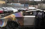 Demandan a Tesla por la muerte de dos j&oacute;venes atrapados en una Cybertruck tras un choque