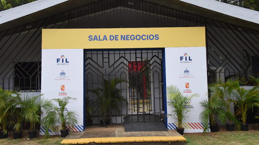 La Feria del Libro 2025 impulsa la proyección internacional de autores dominicanos