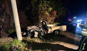 Un hombre muere calcinado tras impactar con un poste del tendido eléctrico