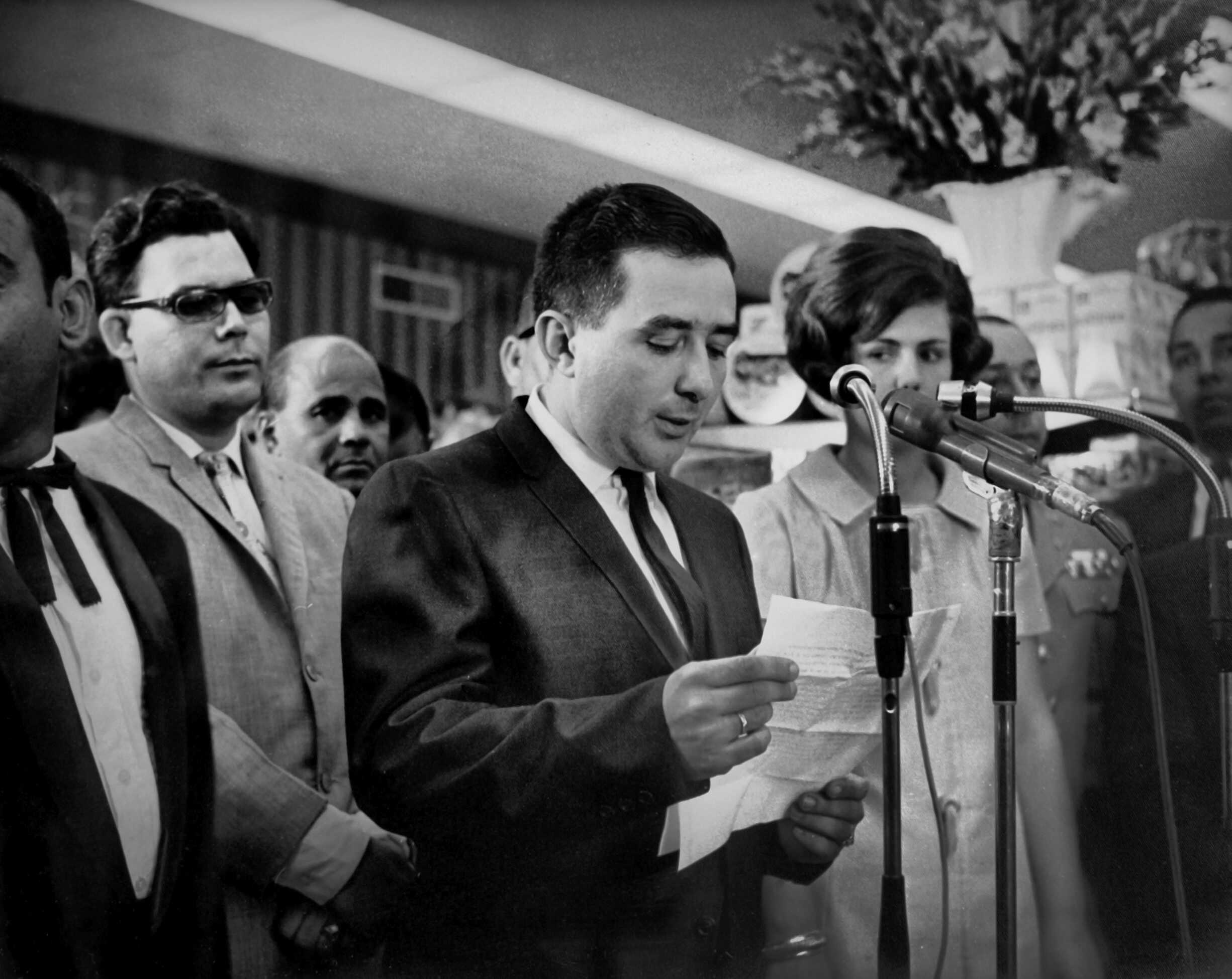 Don José en la apertura de Supermercados Nacional de la 27 de Febrero 1967