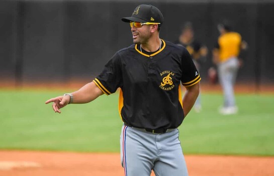 &Aacute;guilas Cibae&ntilde;as anuncian cuerpo t&eacute;cnico que acompa&ntilde;ar&aacute; a Luis Pipe Urueta