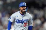 Video | Teoscar Hernández rescata a los Dodgers con un jonrón decisivo en Filadelfia