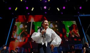 Gloria Estefan hace vibrar Madrid con un concierto histórico por la Hispanidad 2025
