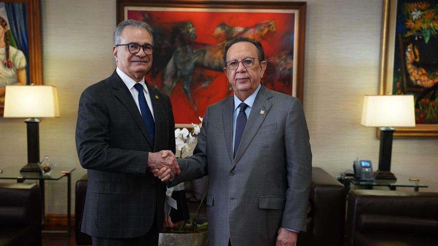 Valdez Albizu a sociedades internacionales: les insisto con que elijan a RD por su estabilidad Valdez Albizu a sociedades internacionales: les insisto con que elijan a RD por su estabilidad