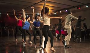 10 lugares donde puedes aprender a bailar salsa, bachata y merengue en RD