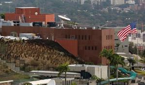 Venezuela advierte a EE. UU. sobre plan para poner explosivos en su embajada en Caracas