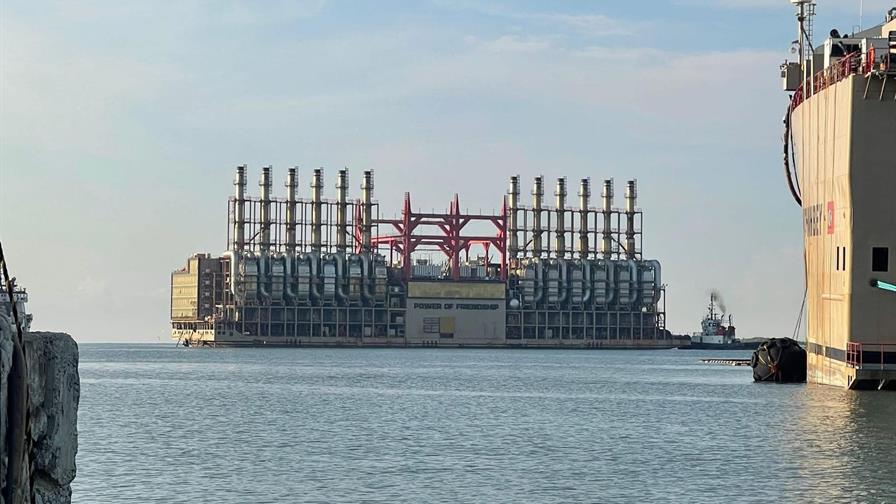 El déficit en generación lleva al reemplazo de barcaza eléctrica en Azua