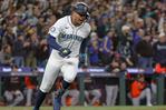 Dos jonrones de Polanco y un doble remolcador de J-Rod logran que Seattle empate serie ante Detroit