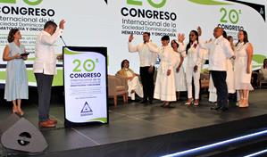 Juramentan directiva Sociedad Dominicana de Hematología y Oncología