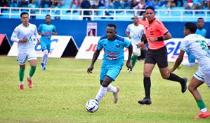 Una tropa celeste que apunta hacia el cielo