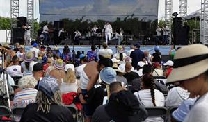 Miles de salseros latinoamericanos celebran en Puerto Rico el natalicio de Ismael Rivera