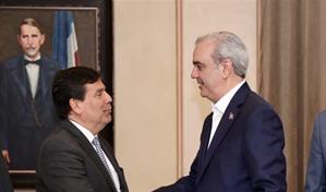 Abinader recibe propuesta de la CEPAL para fortalecer el sistema de protección social