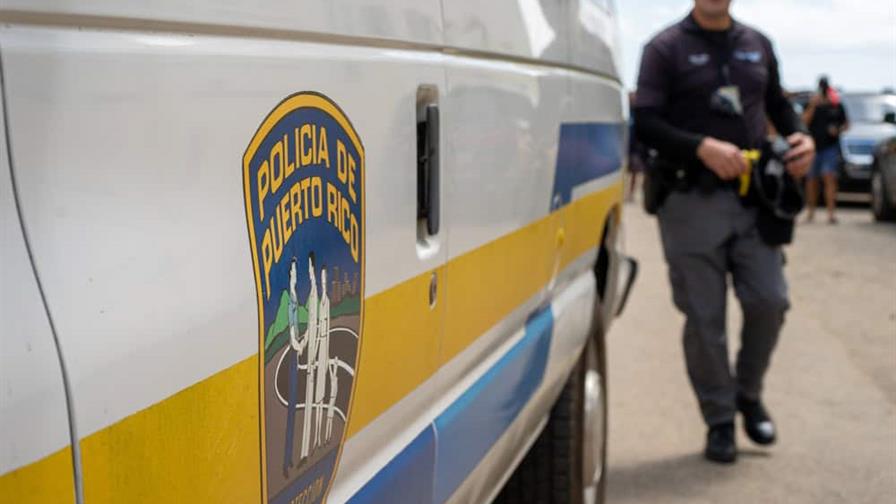 Encuentran a tres hombres asesinados frente a iglesia en Puerto Rico, sexta masacre del año