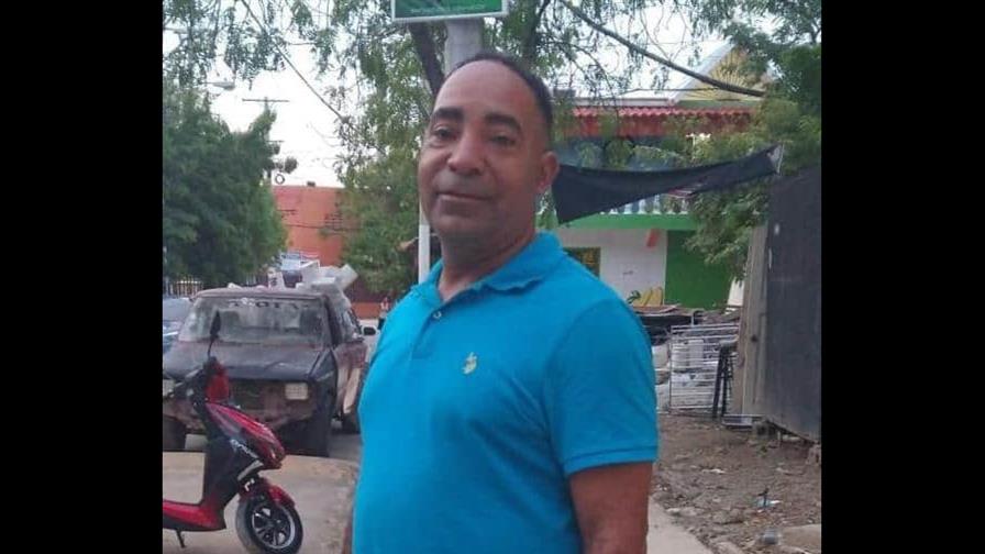 Mujer recibe dinero y nota que le indica comprar la caja donde enterrará a su esposo desaparecido
